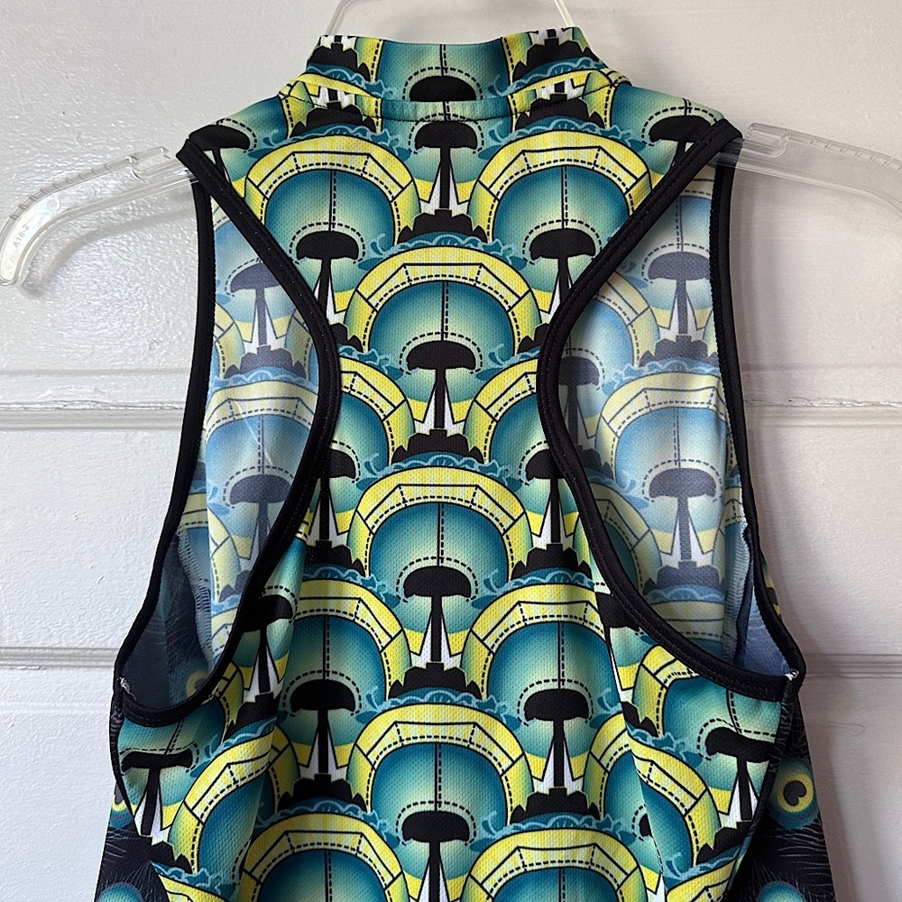 3/$20💥 Terry Women’s Cycling Tank Top‎ S 1/4 Zip Stretch Colorful Geometric - Picture 9 of 17